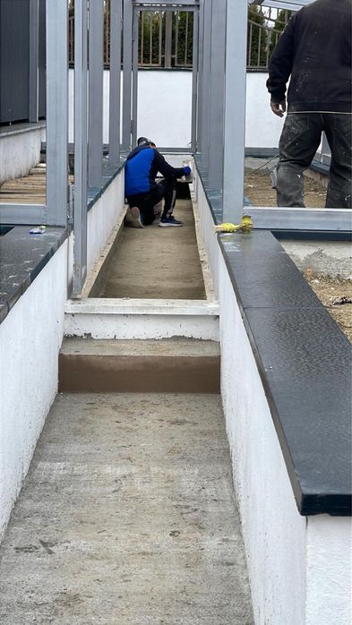 Constructori - meseriasi constructii