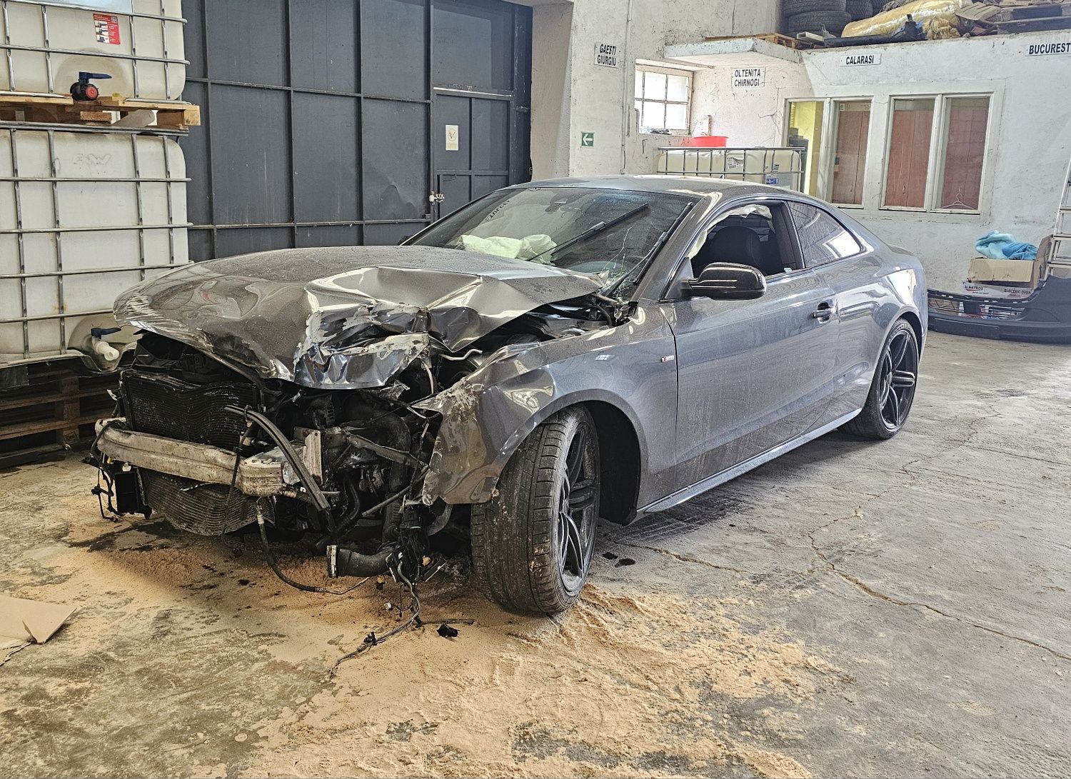 Avariat , Audi A5 Facelift, 3 ×S Line Quattro, bang & olufsen , lovit