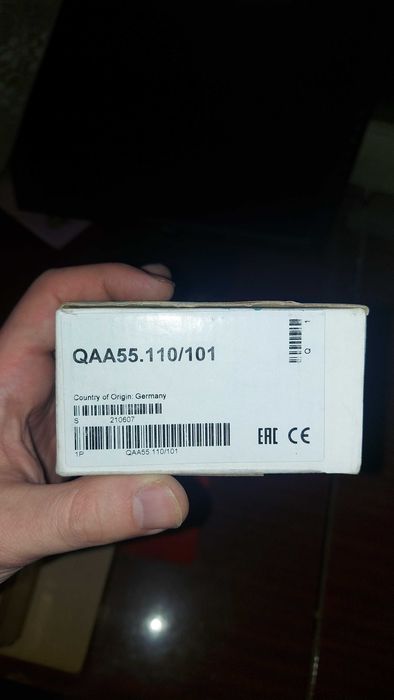 Датчик температурный комнатный QAA 50.110/101 SIEMENS Германия