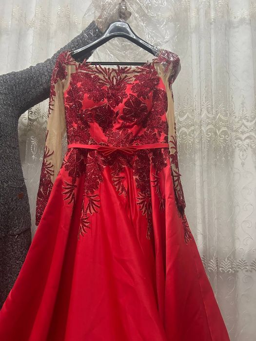 Vecherniy koyne, вечерное платье