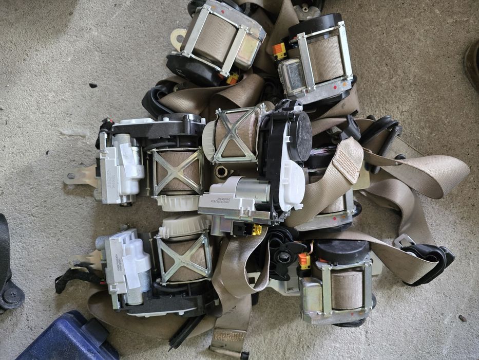 Предпазни колани за Mercedes ,Мерцедес