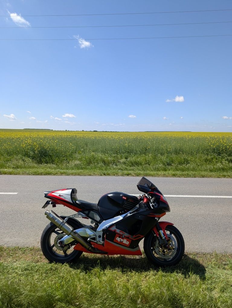 Aprilia RSV 1000 Mille