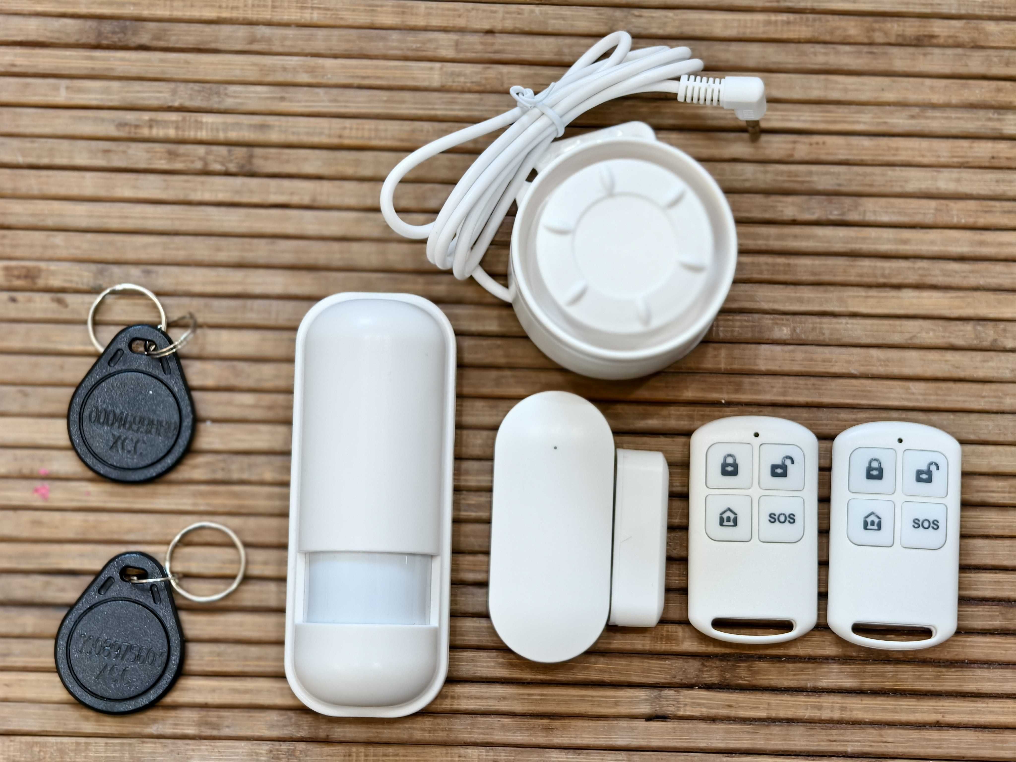 Смарт WiFi, Gsm алармена система за дома Tuya, Smart Life тъчскрийн