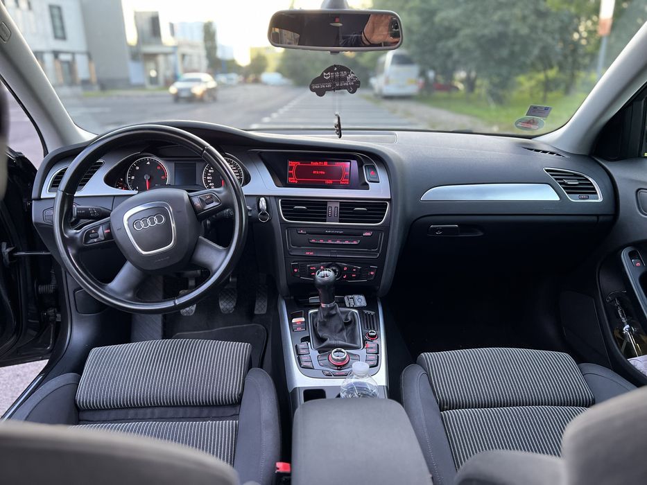 Vand Audi A4 B8 Avant