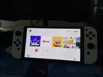 Vand consola nintendo switch OLED