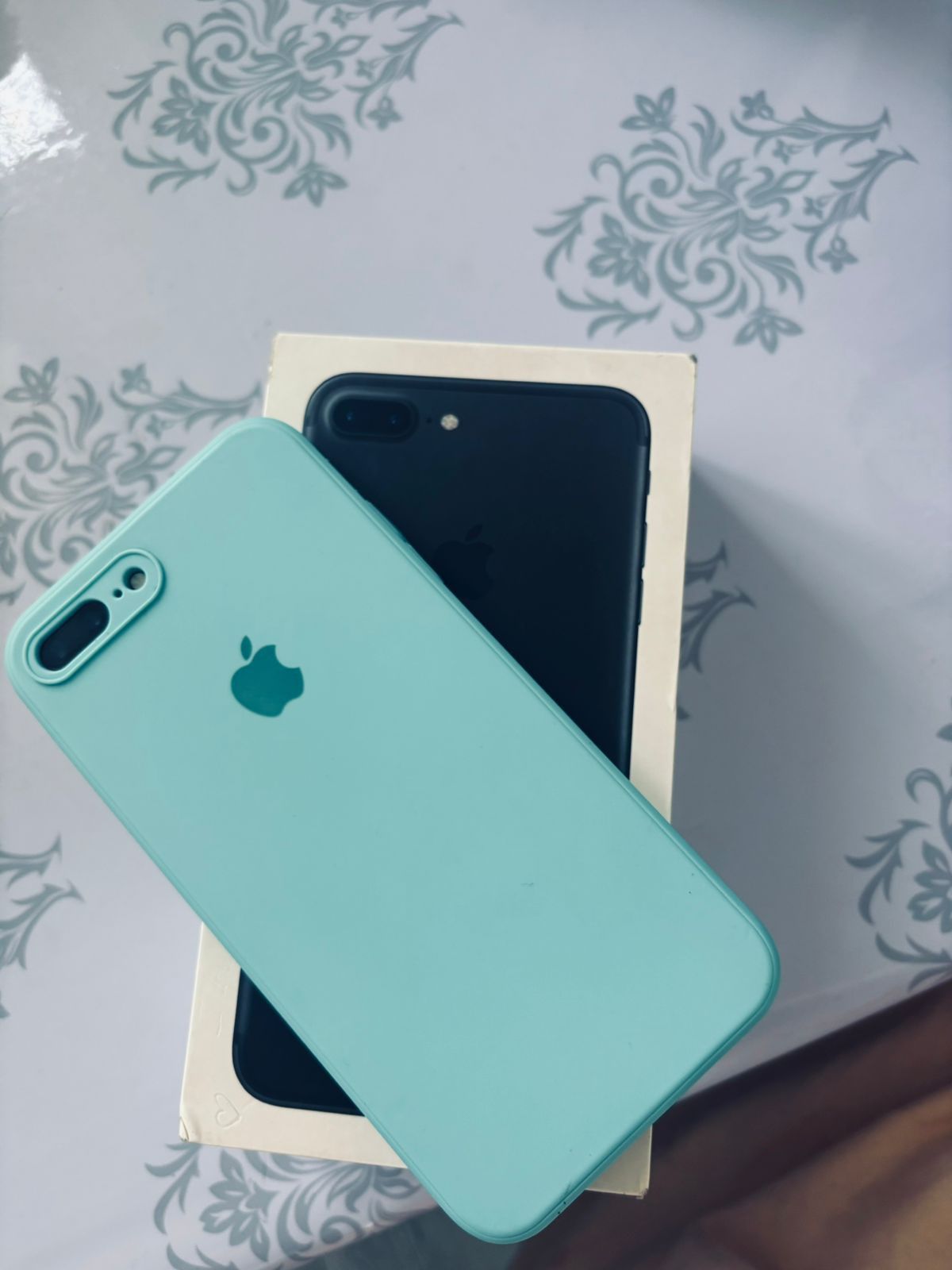 Айфон 7+ редми 13с
