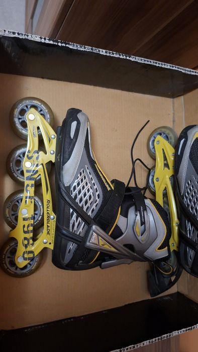 Role rollerblade Astro 7, roti ABEC 7, 82mm