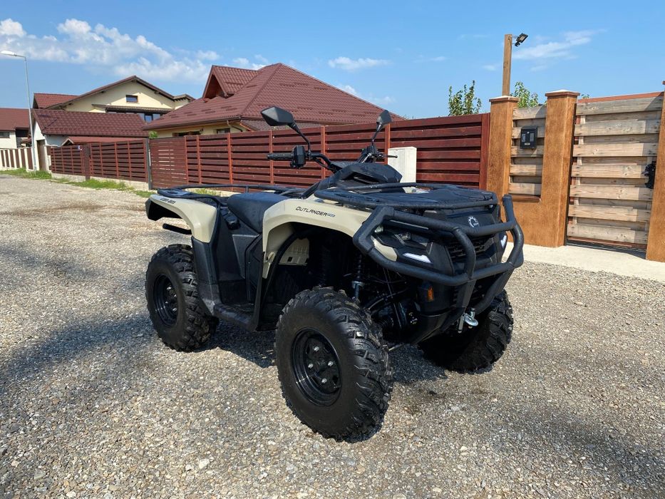 Can Am Outlander HD5// 650CM//2024// VARIANTE Atv