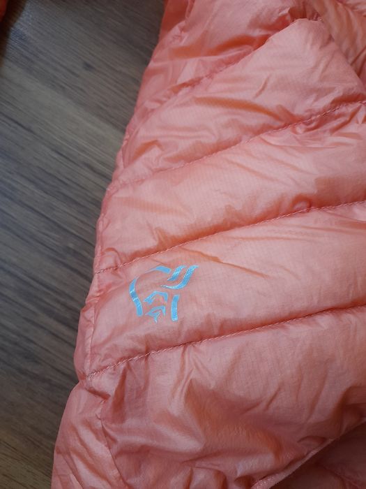 Norrona 900fill дамско яке L размер.