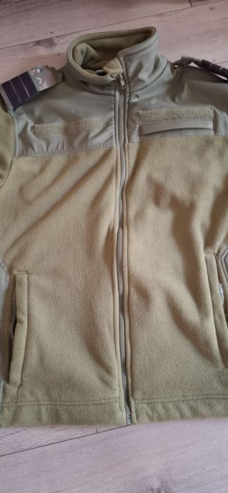 Tinuta militara combat