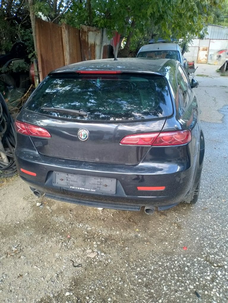 Алфа 159 2.4на части