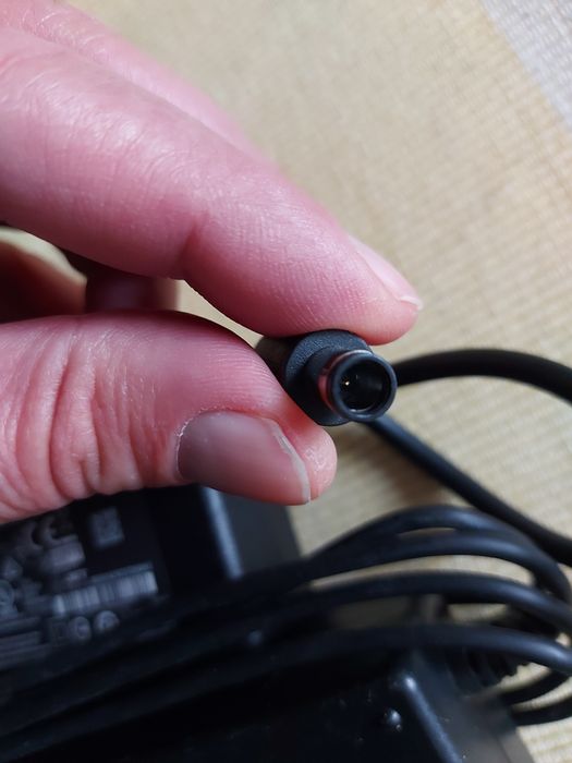 Vind încărcatoare stare foarte bună