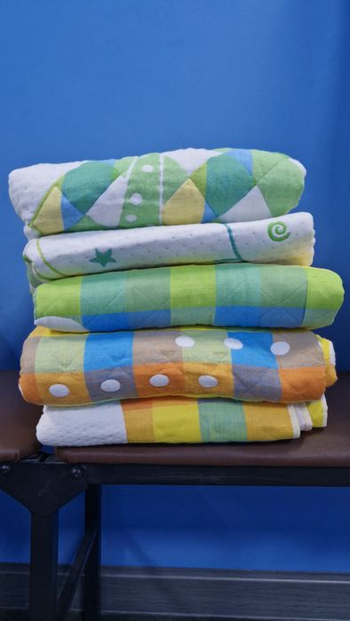 Детские одеяла,  постельное белье