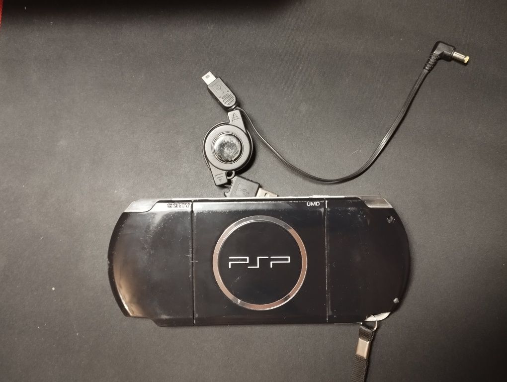 PSP (PlayStation Portable) 3000