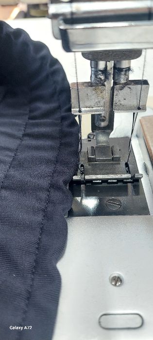 Masina cusut cu doua ace Jack  -58450G