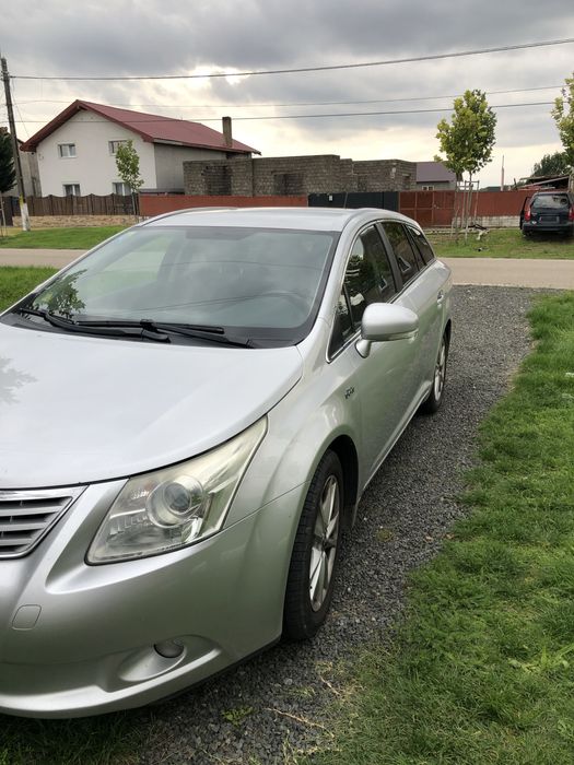 Toyota Avensis 2.2 d-cad automatic
