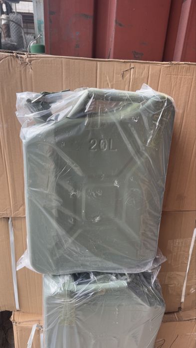 Канистра 20л новые