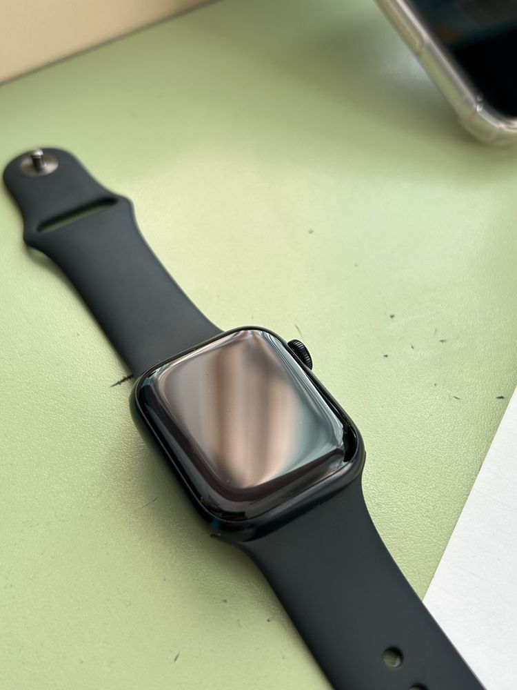 Apple watch 7 , 41mm