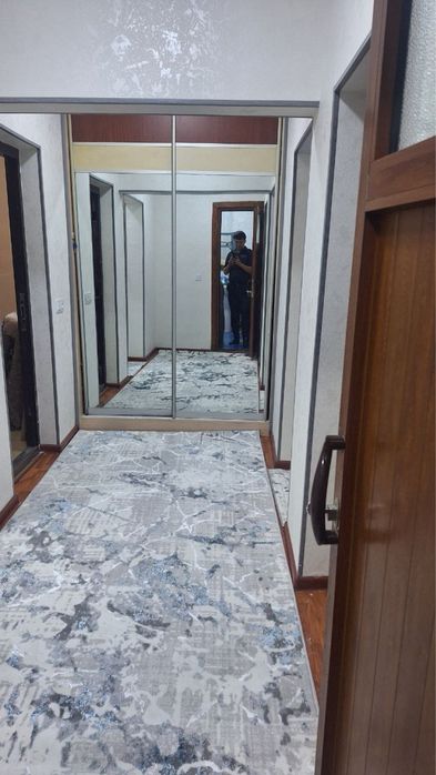 Аренда 3 комнатной квартиры Юнусабад 2-квартал ор-р Универсам/KFC