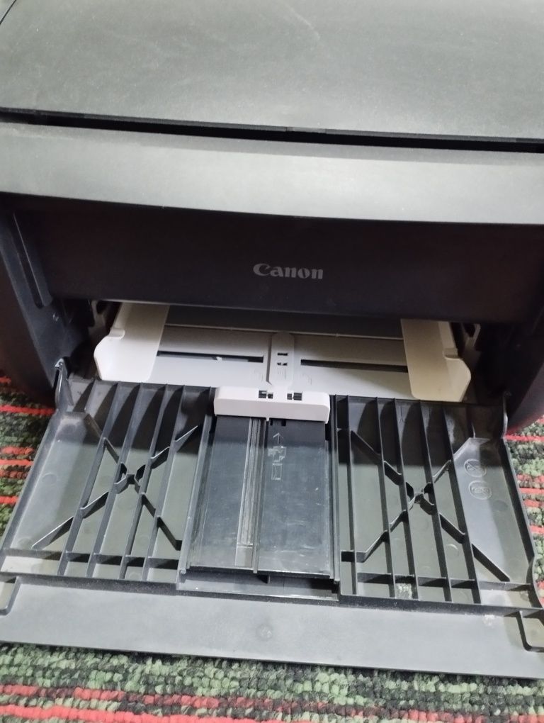 Canon printer oq qora