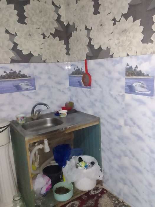 Катта куйликда Шароитли хозяйкали ховли