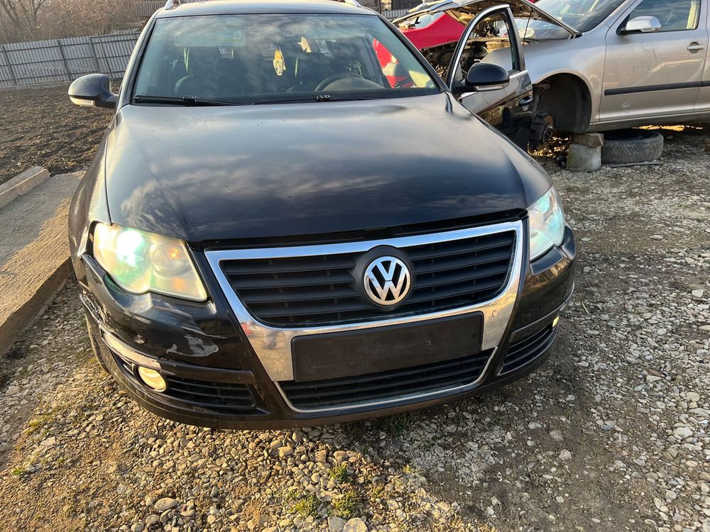 Dezmembrez Passat B6 2.0 TDI 140 cp BMR/BKP
