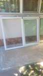 Geam termopan cu plasa rulou