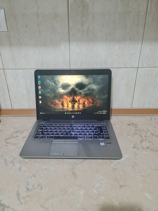 Laptop HP Elite840 G4 16 GB Ram i7-7500U 3.50 GHz 16GB RAM 250 ssd m2