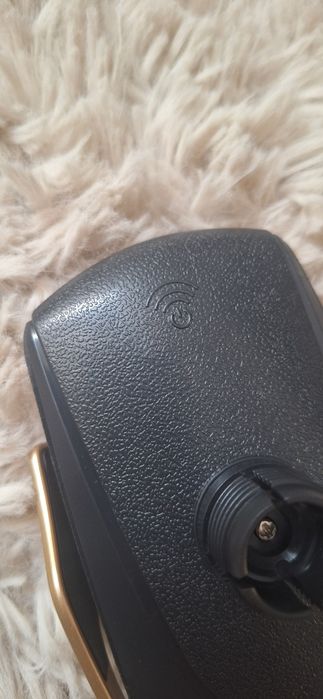 Suport telefon cu incarcare wireless/30 lei