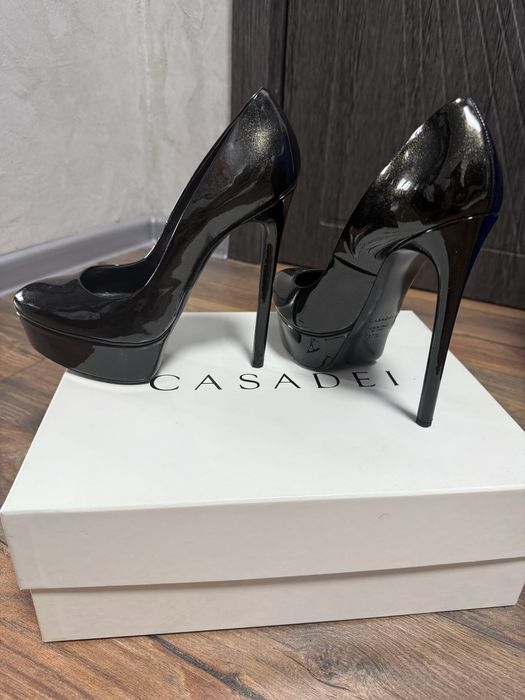 Дамски обувки Casadei