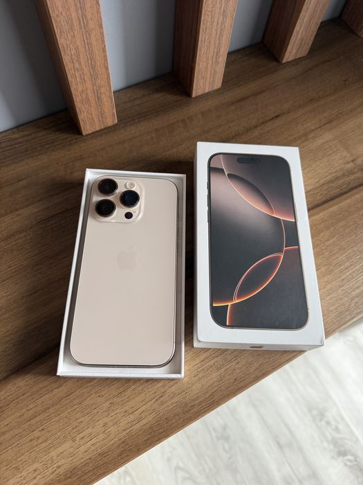 Iphone 16 Pro - Desert Titanium