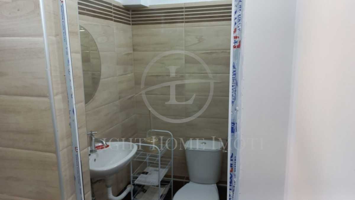 Продава се Магазин в Пловдив, Съдийски - 50 кв.м за 2400 €/кв.м - Снимка #1