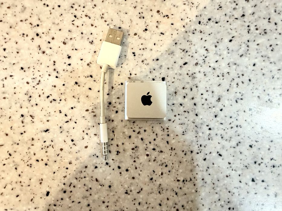 Ipod shuffle оригинал