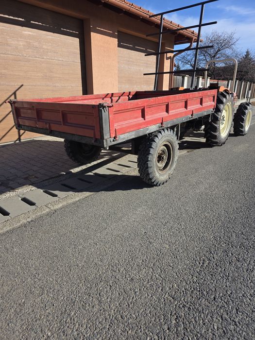 Remorca monoax basculabila pe spate