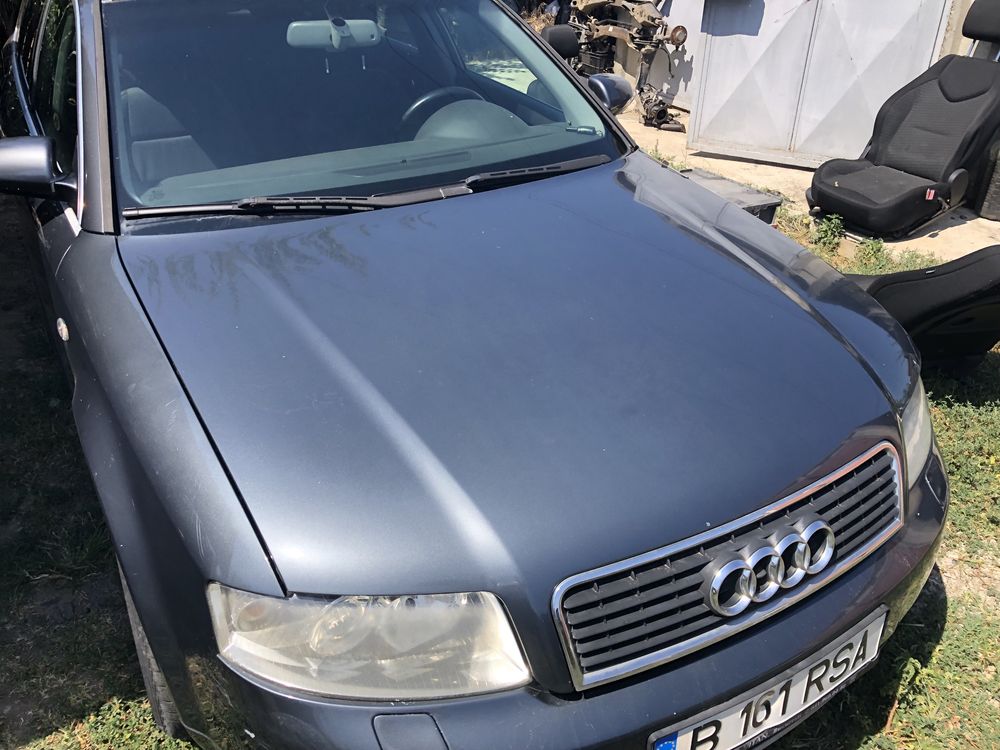 Capota motor Audi A4 B7 B6 trager 1.9 tdi avf bke plansa bord far stop
