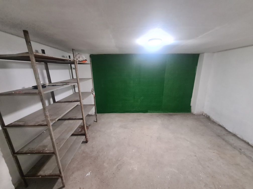 Дава се под наем Гараж / Паркомясто в Стара Загора, Аязмото - 40 кв.м за 91.8 € - Снимка #6