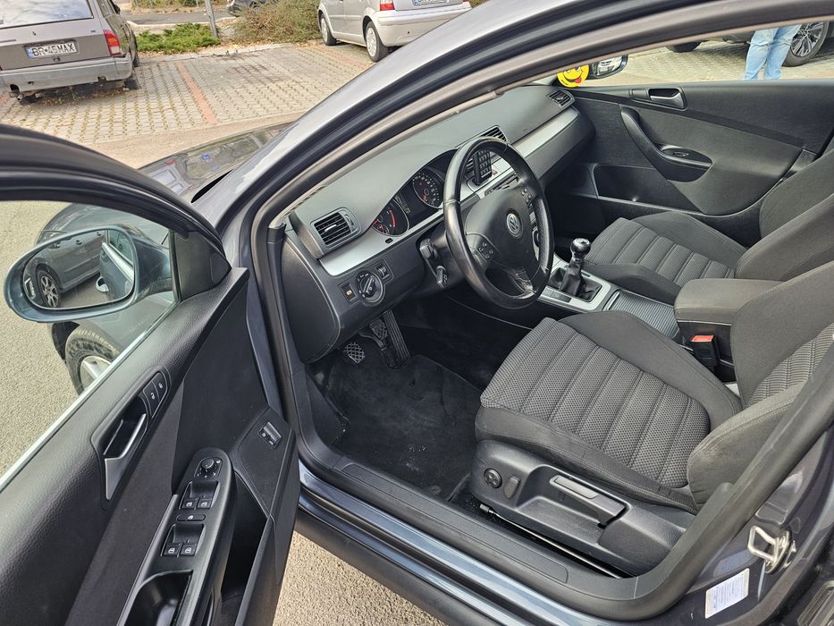 Vw Passat B6 Hignline 2010 Euro 5 Bi-Xenon Navi Cirlig Jante