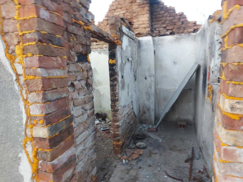 Парцел с къща местност Нежовец