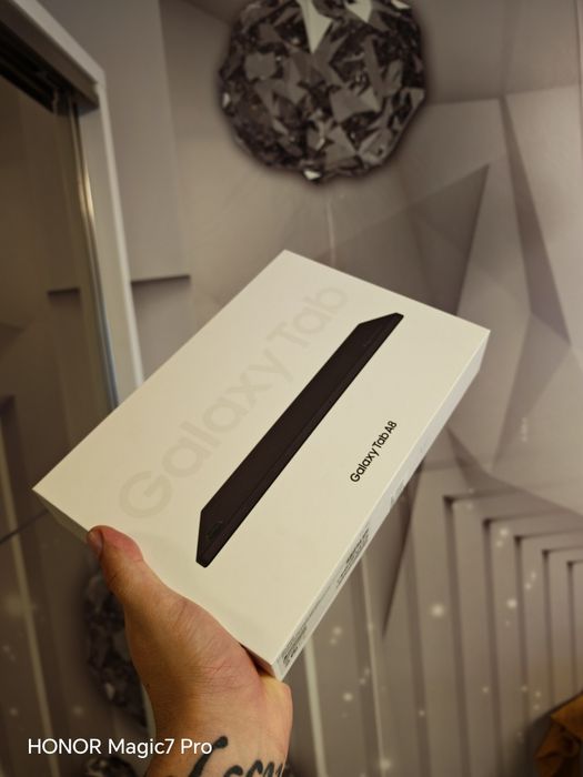 Samsung Galaxy Tab A8 Silver&Black modelul cu Sim