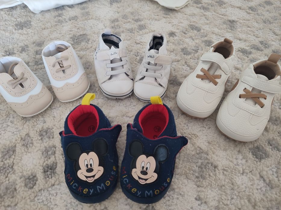 Pantofi bebe nr 16,18,19