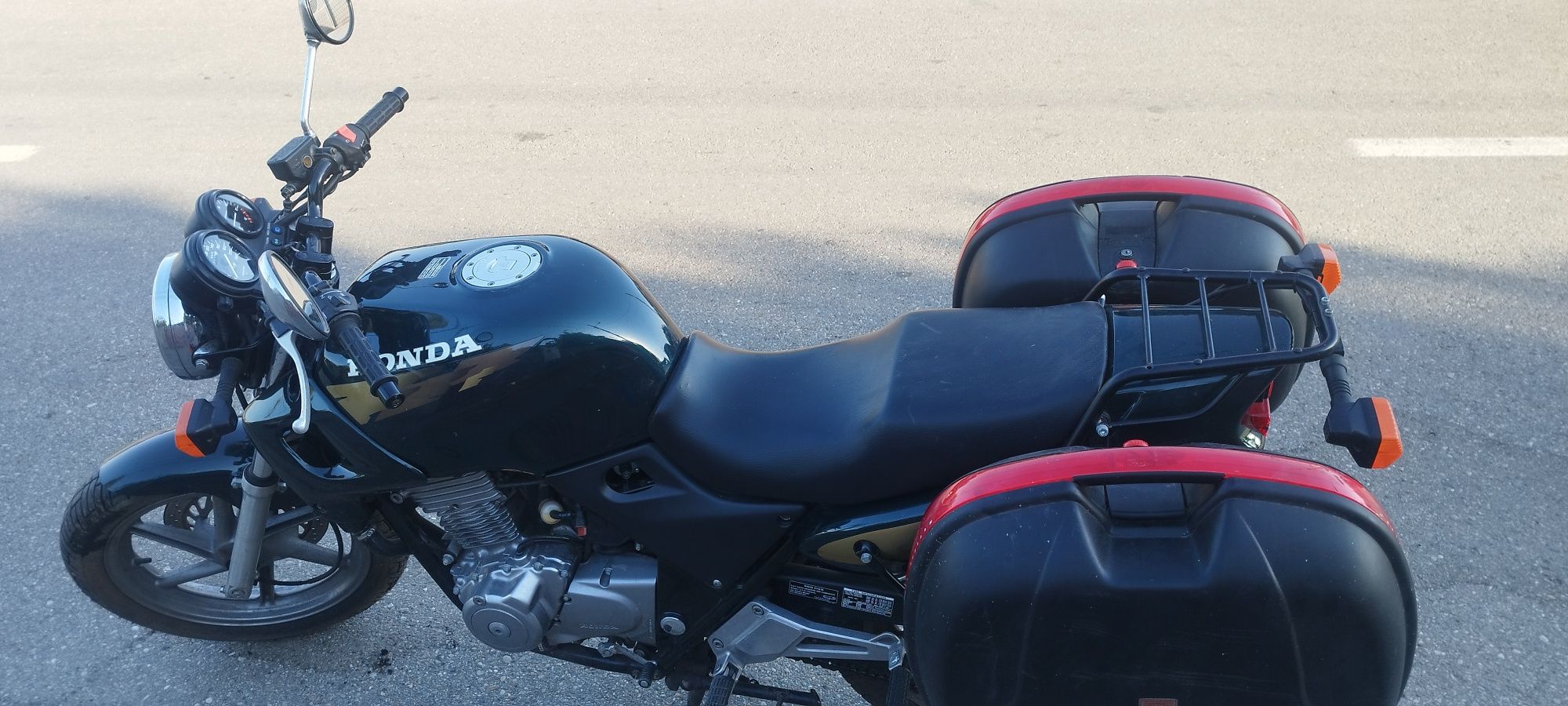 Motocicleta Honda CB 500