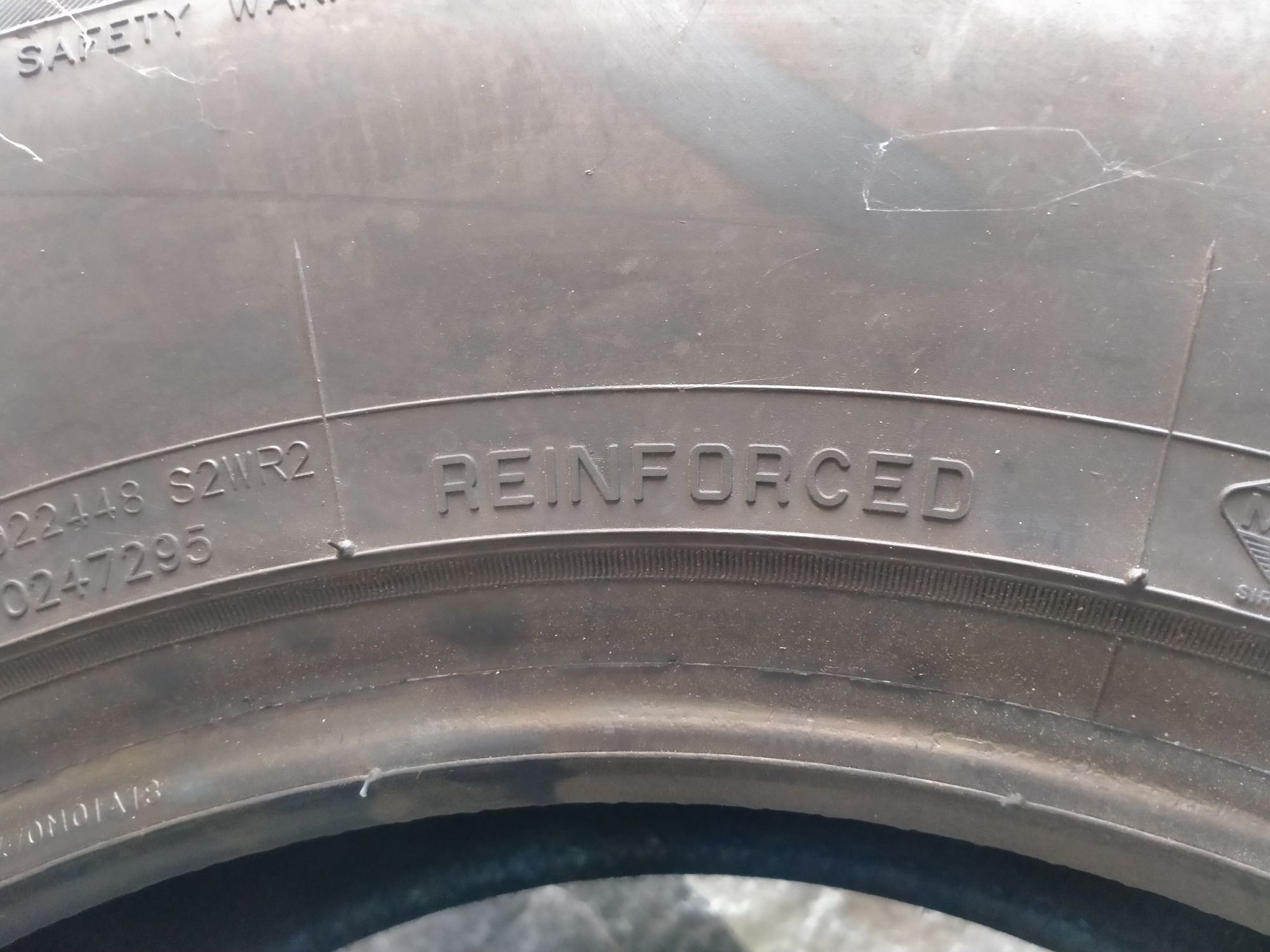 Максисс 245/70 R16 111S новая