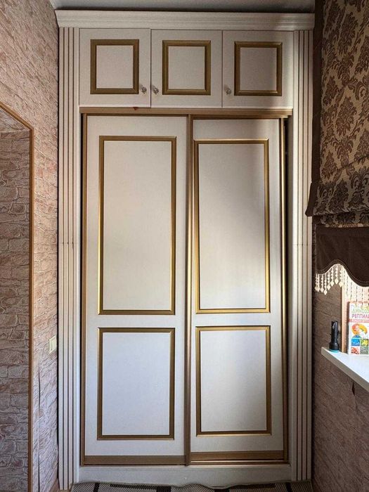 Шкаф Купе в идеальном состоянии