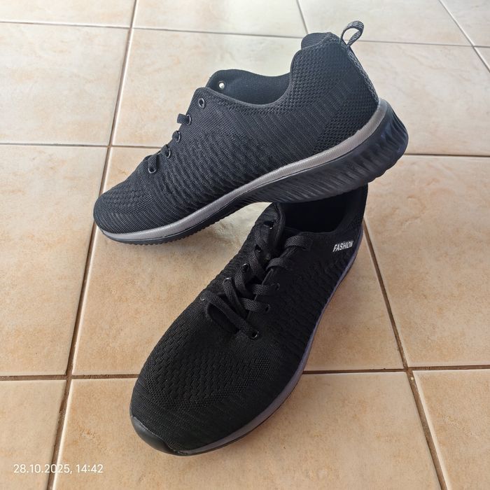 Мъжки маратонки 46 номер