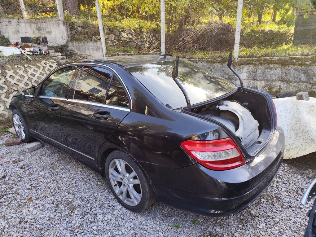 Mercedes C320 224кс W204 На Части