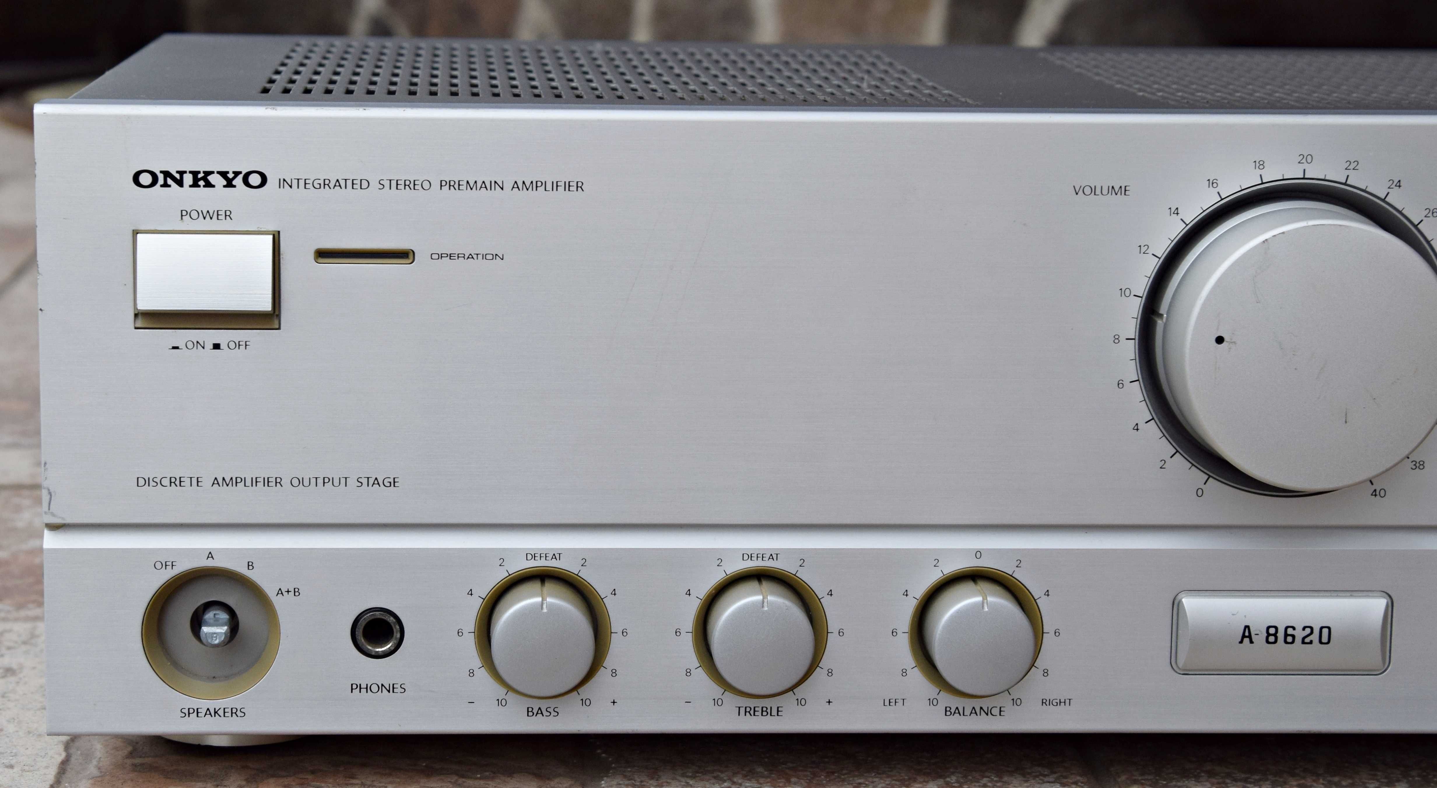 Amplificator Onkyo A-8620, statie audio