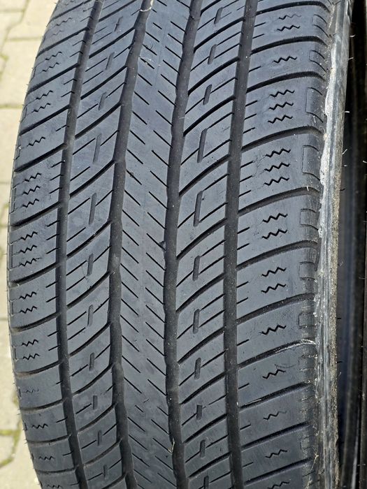 245 45 20 uniroyal
