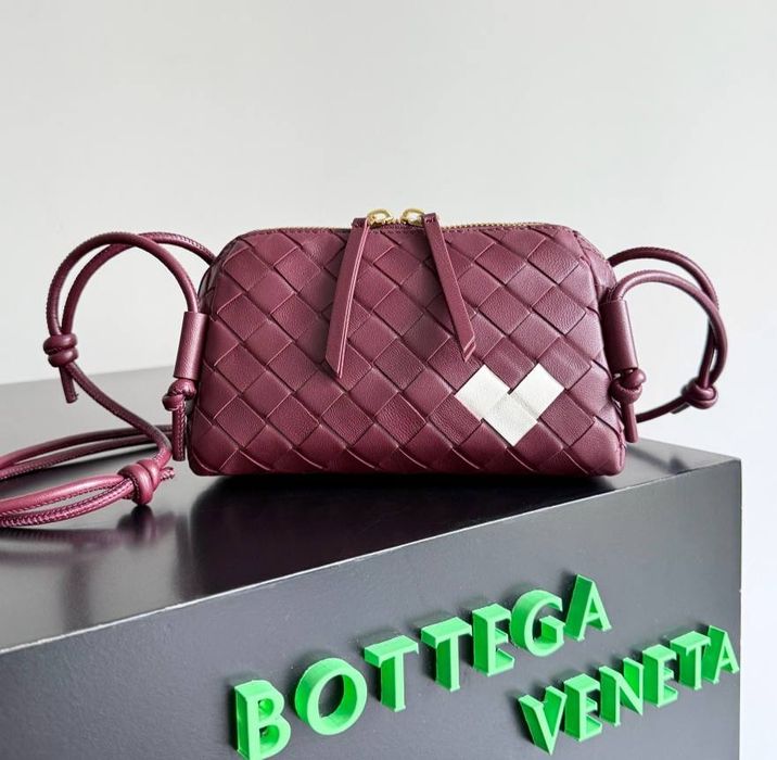 Geanta Bottega Veneta Concert Pouch