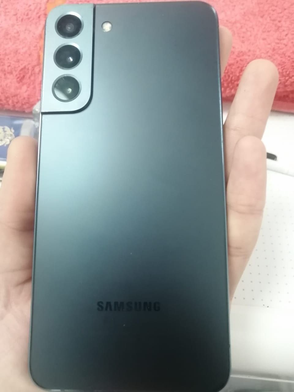 Продам Samsung s 22 + срочно