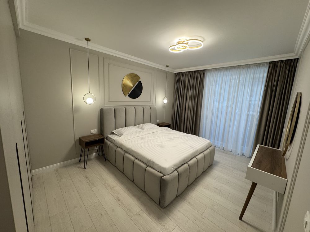 Apartament cu 3 camere de vanzare Radauti 120 mp MODERN mobilat